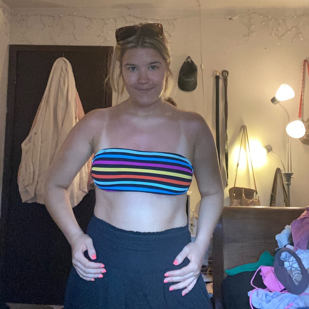 strapless bikini top